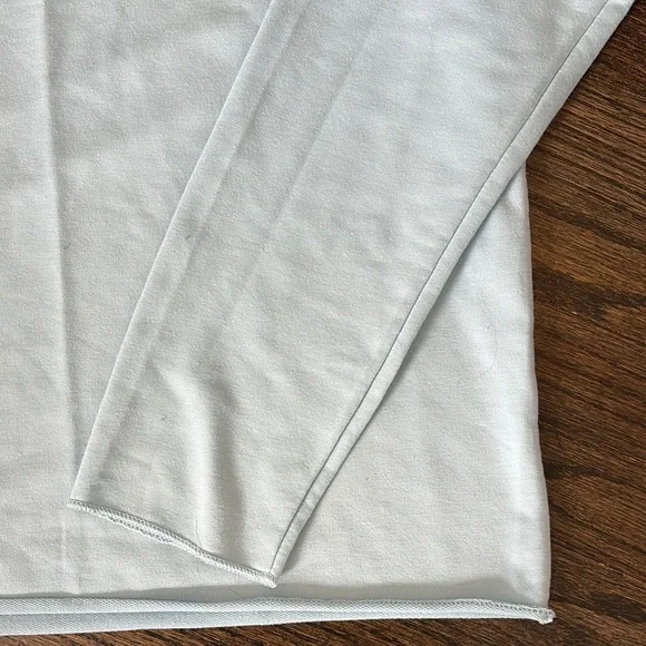 Women’s Light Blue Long Sleeve Shirt with '1989' Print (size M) - Picture 5 of 6